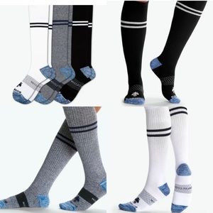 NWOT Bombas 3 pack compression socks
